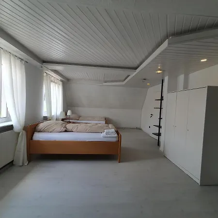 Δωμάτια σε οικογενειακή κατοικία An Der Uniklinik Duplex-zimmer *